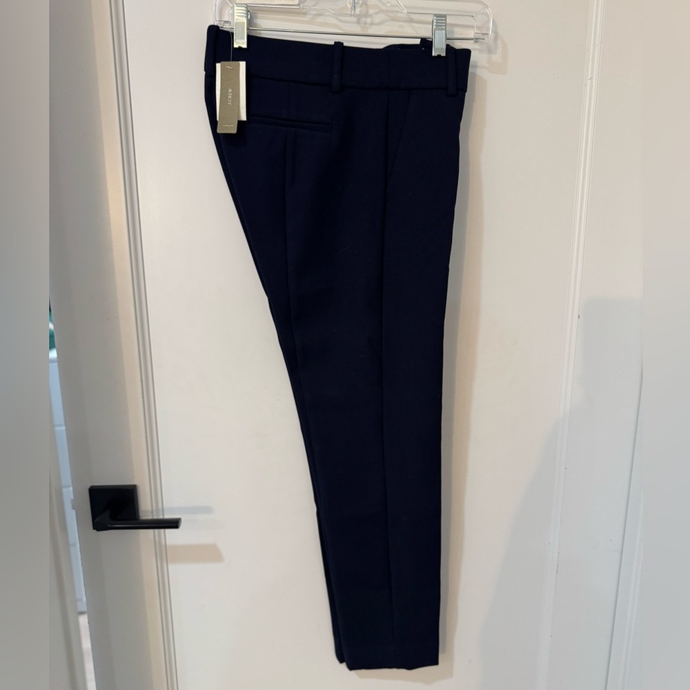 JCrew Cameron pant, Navy, size 6